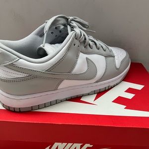 “Grey frog”  Nike dunks